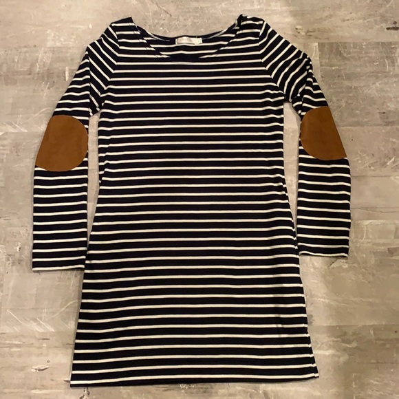 MINKPINK Striped dress leather elbow patches Sz M - Picture 2 of 8